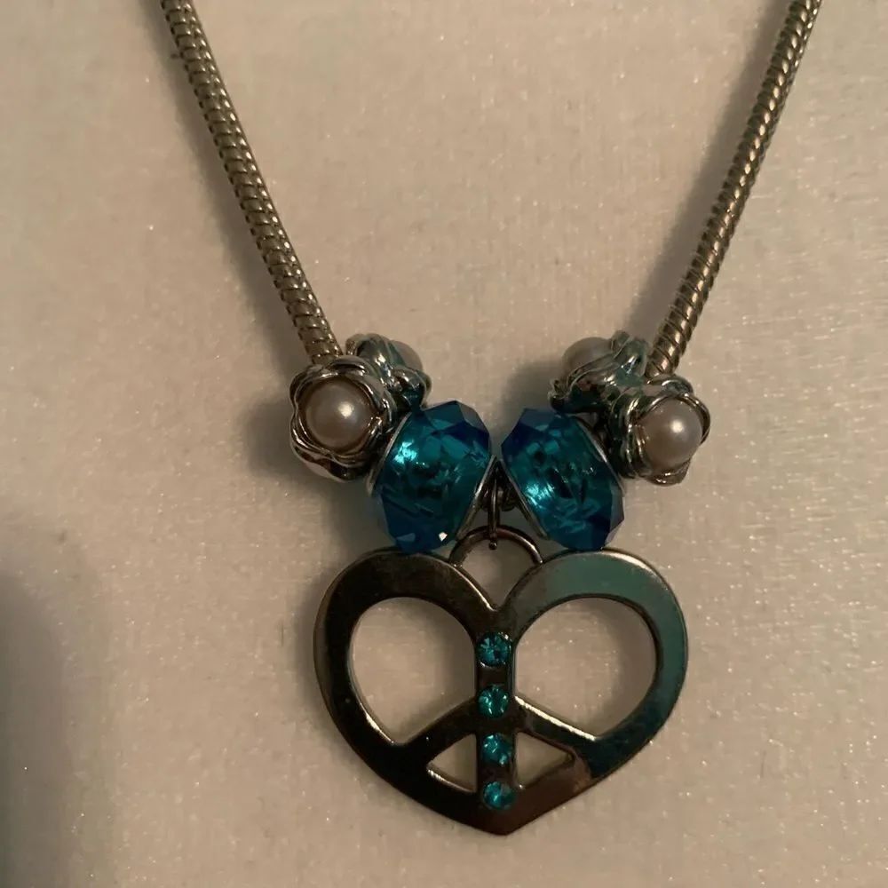 Heart Necklace - Picture 2 of 2